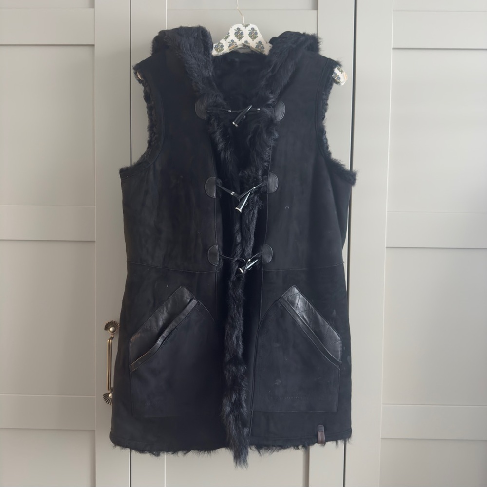 Rudsak Black Gilet Suede Shearling Reversible Toggle Button Vest LARGE